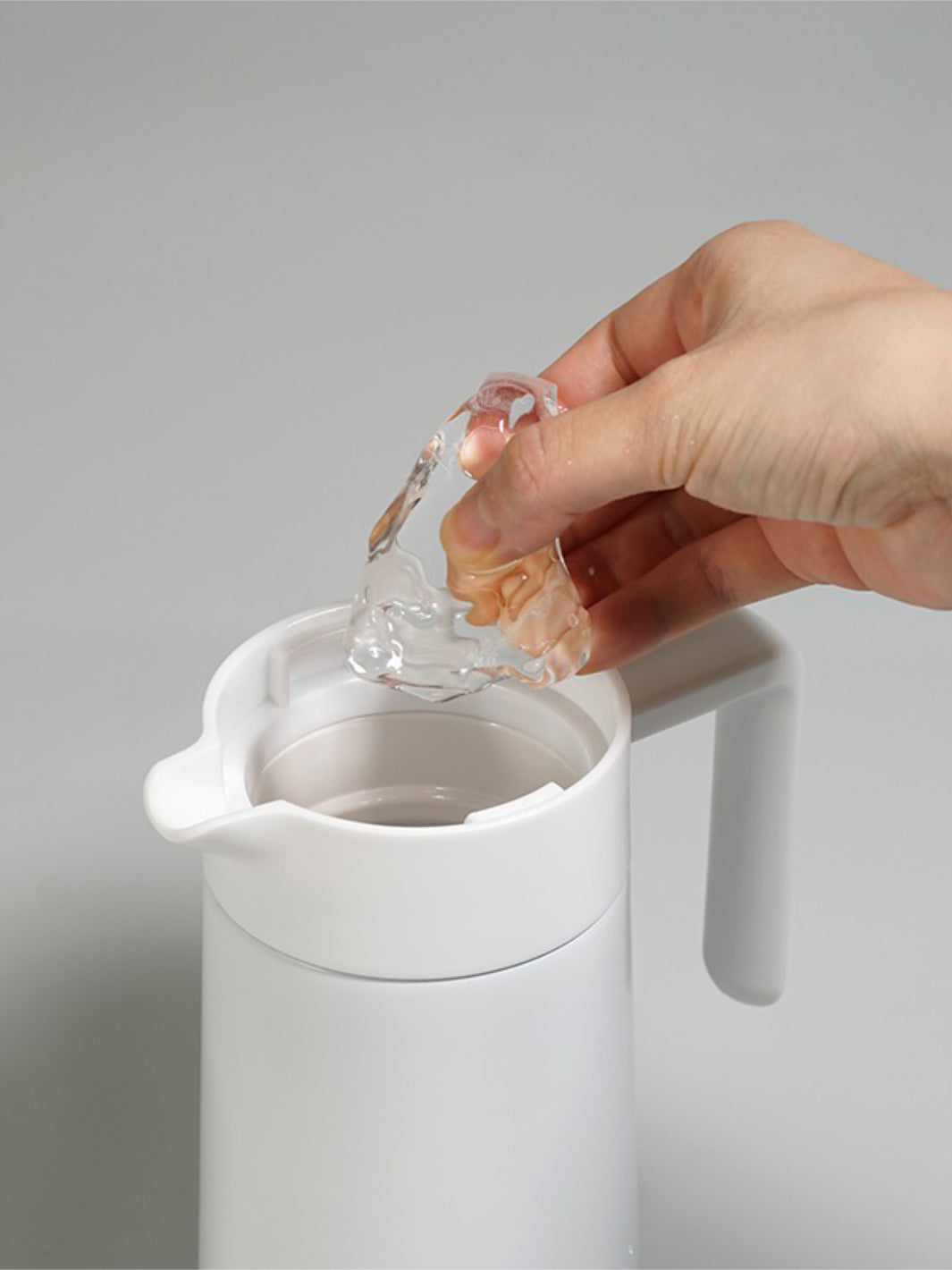 HARIO Double-Walled Thermal Pot (w/ Ceramic Coating) (600ml/20oz)