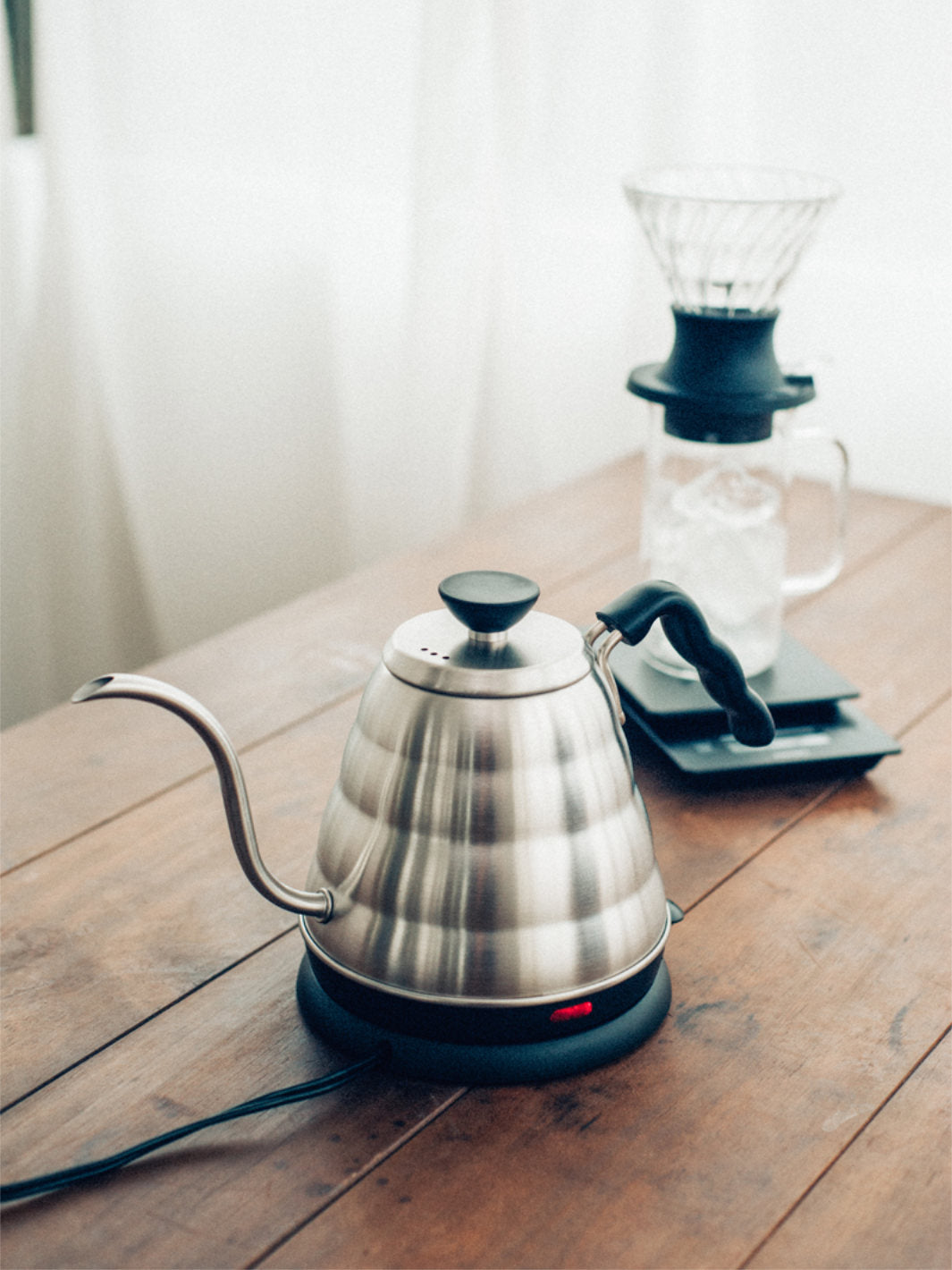 HARIO V60 Buono Electric Kettle (120V)