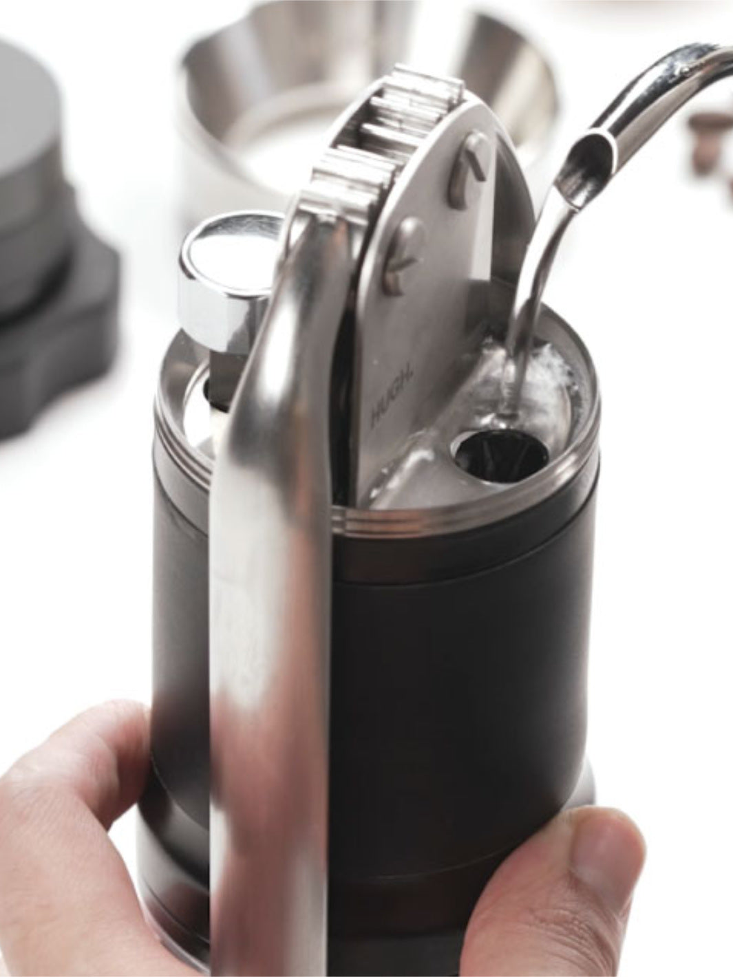 HUGH Leverpresso Pro Manual Espresso Maker