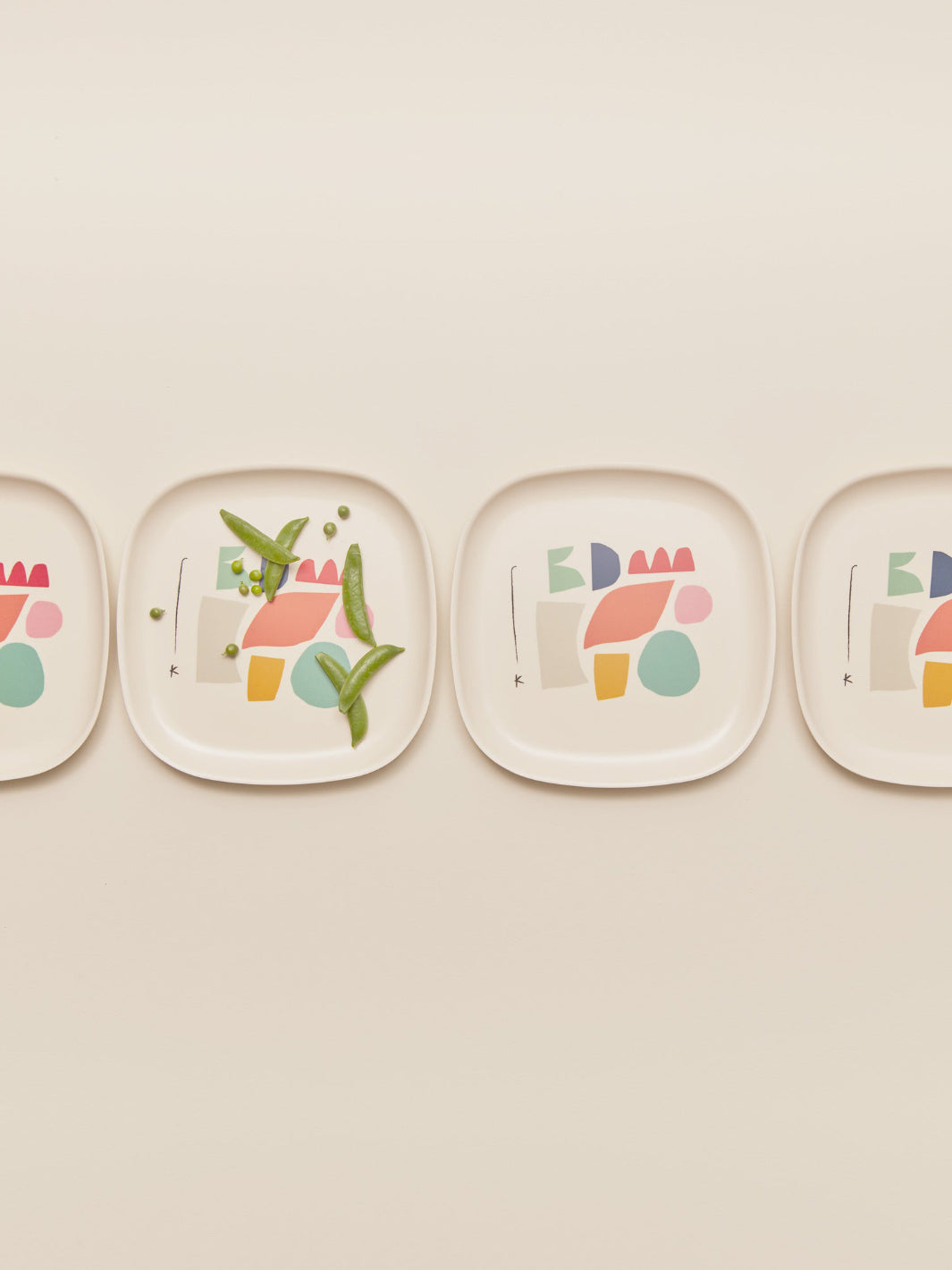 EKOBO Gusto Medium Plate Set (Colour Series - 4 plates)