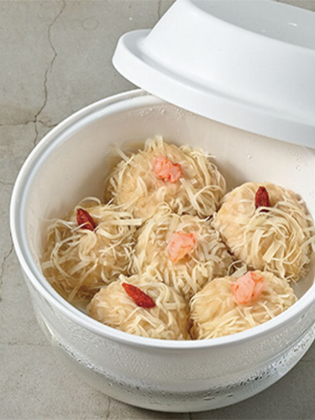 HARIO Glass Microwave Steamer