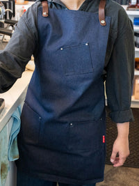Photo of SAINT ANTHONY INDUSTRIES The Machinist Apron ( ) [ Saint Anthony Industries ] [ Barista Tools ]