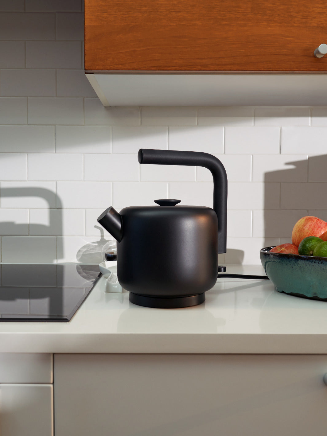 FELLOW Clyde Electric Kettle (120V) (1500ml/50oz) (Matte Black) (Damaged Box)