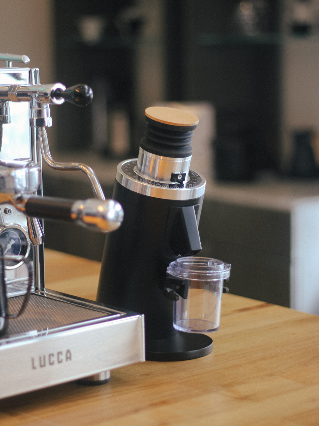 DF GRINDERS DF54 All-Purpose Coffee Grinder (120V) (Black) (Minor Aesthetic Defect)