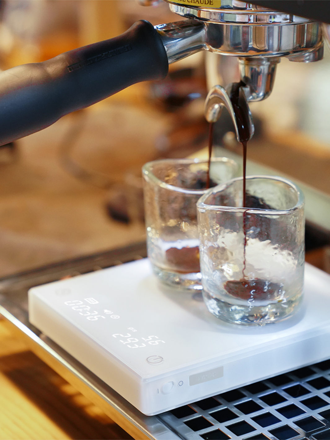TIMEMORE Black Mirror BASIC 2 Coffee Scale (White) (Lightly Used)