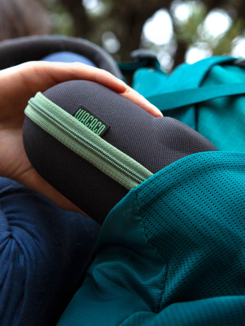 Photo of WACACO Nanopresso Elements (Moss Green) with Case (Damaged Box) ( ) [ Yard Sale ] [ Yard Sale ]