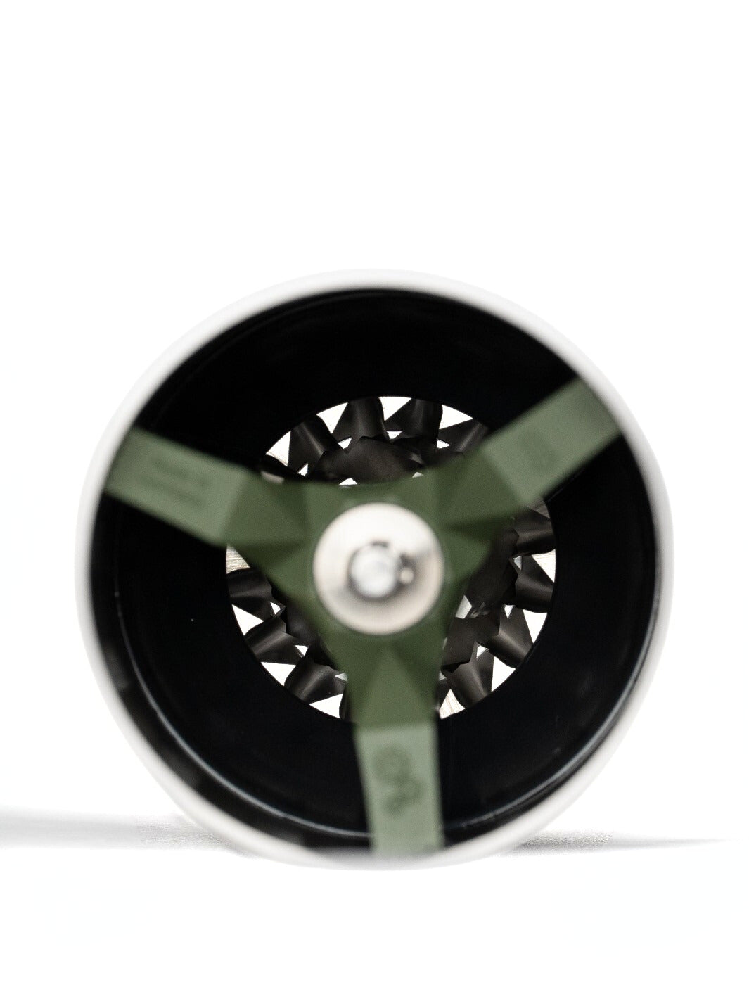 COMANDANTE C40 LAB Series TIGERSHARK® / Hand Grinders | Eight