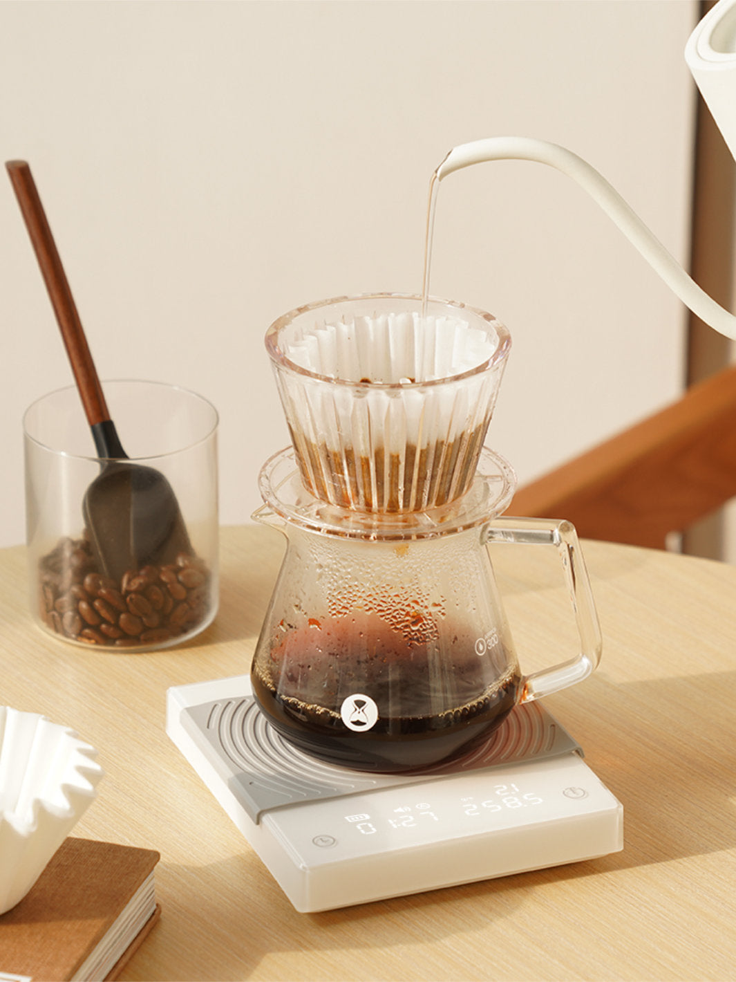 TIMEMORE Black Mirror BASIC 2 Coffee Scale (White) (Lightly Used)