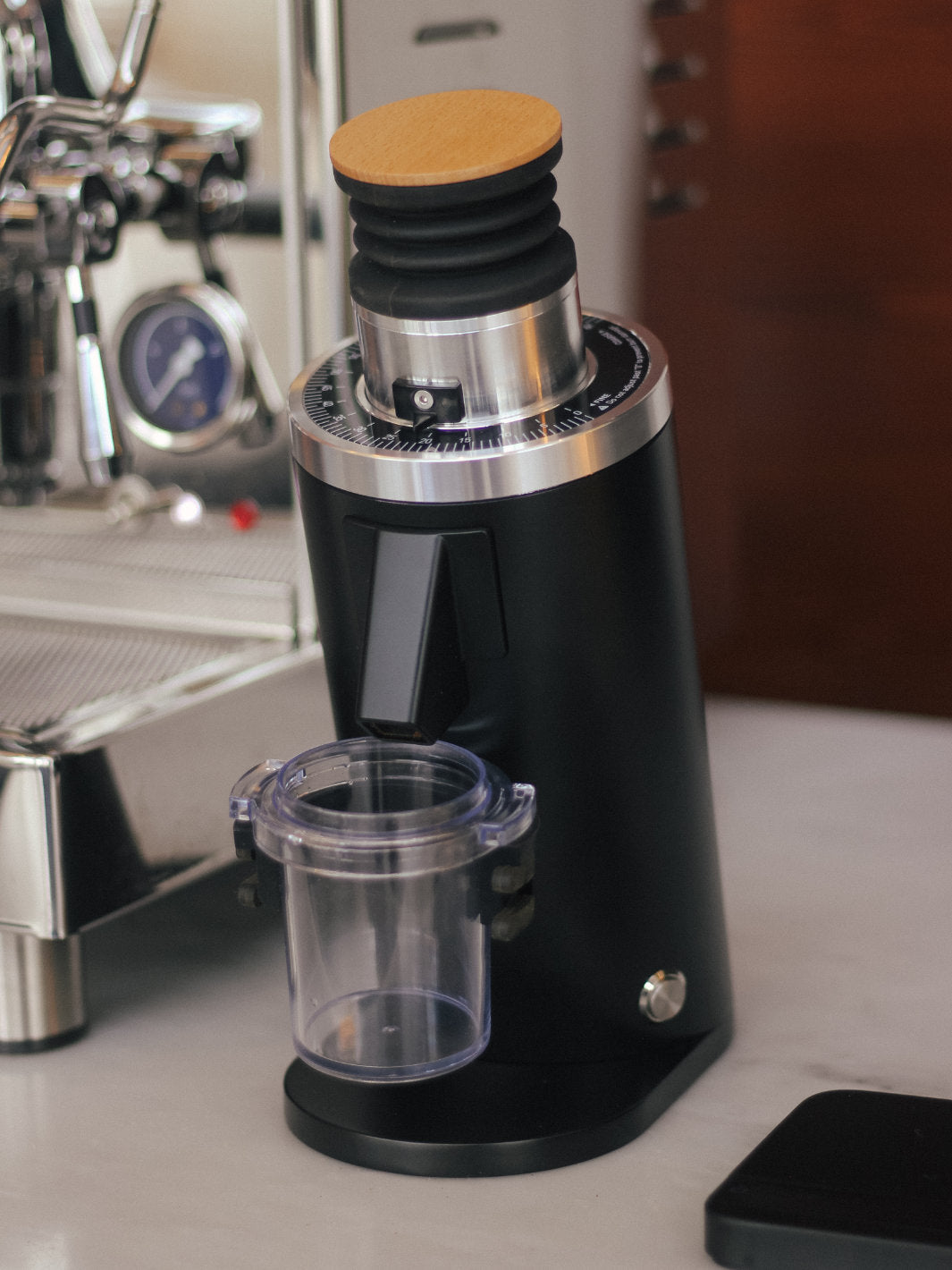 DF GRINDERS DF54 All-Purpose Coffee Grinder (120V) (Black) (Minor Aesthetic Defect)