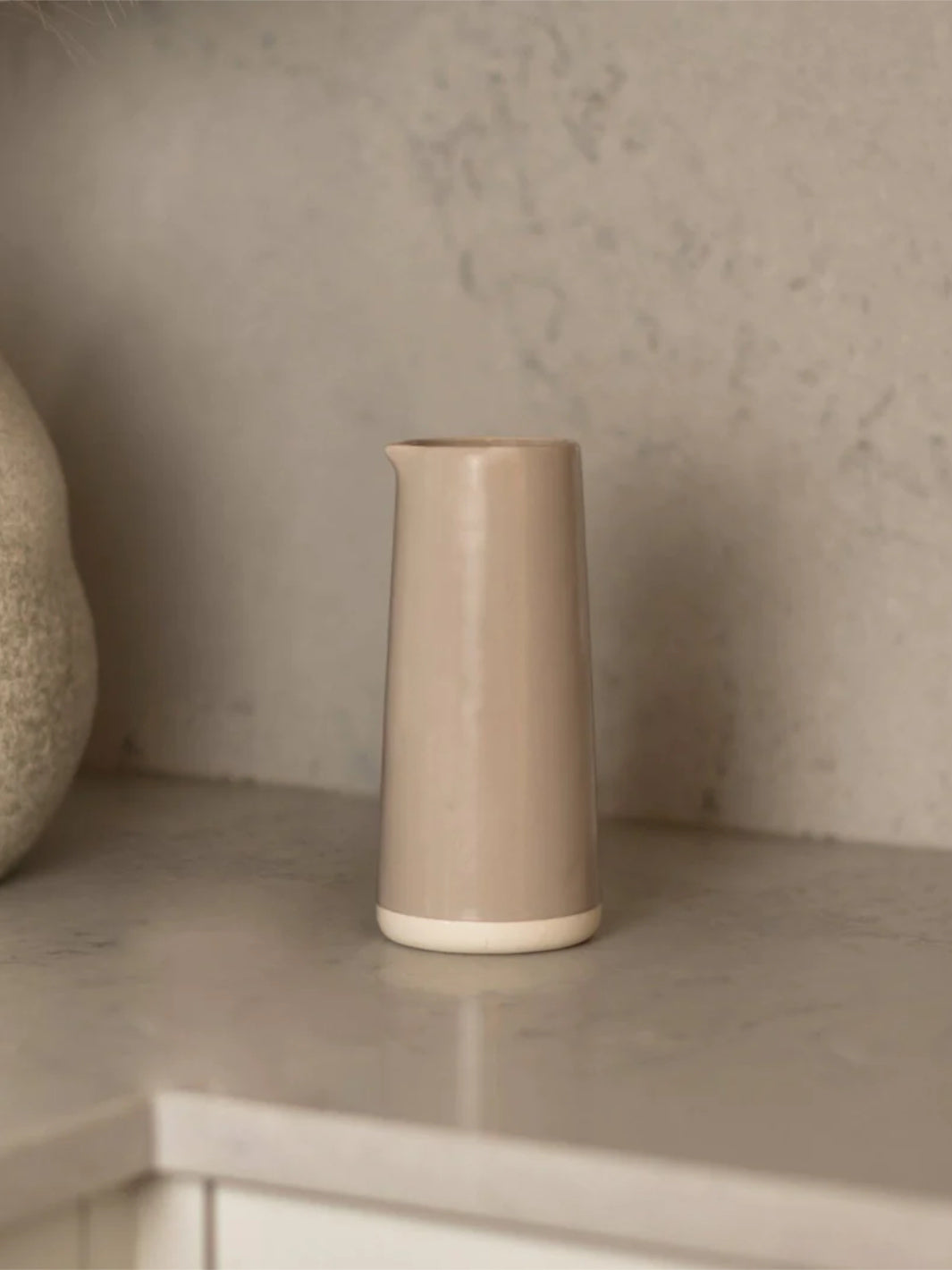 FABLE The Carafe
