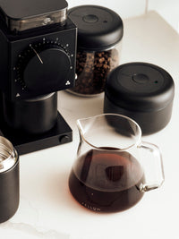 Photo of FELLOW Mighty Glass Carafe (500ml/17oz) ( ) [ Fellow ] [ Decanters ]