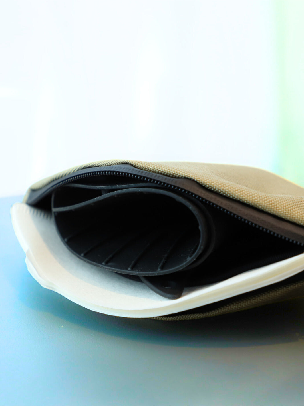 HARIO V60-02 Paper Filter Case