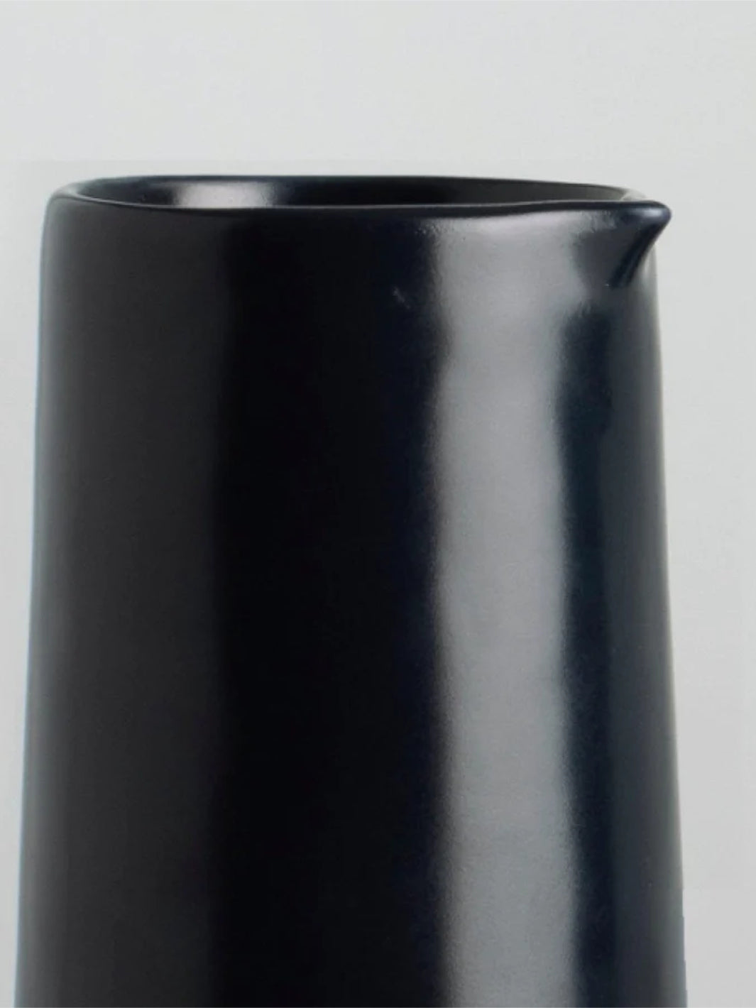 FABLE The Carafe