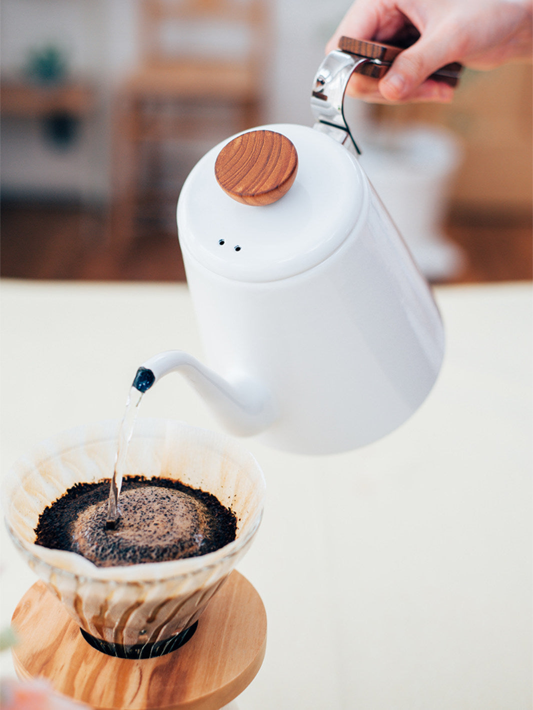 HARIO Bona Drip Kettle (800ml/27oz)