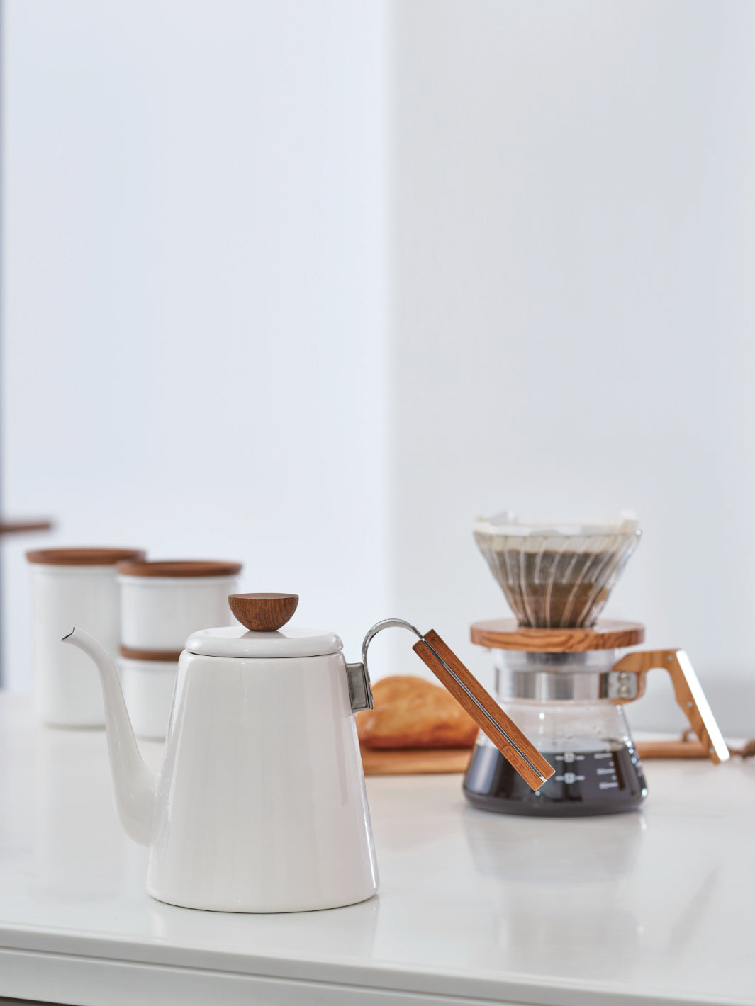 HARIO Bona Drip Kettle (800ml/27oz)