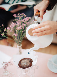 Photo of HARIO Bona Drip Kettle (800ml/27oz) ( ) [ HARIO ] [ Kettles ]