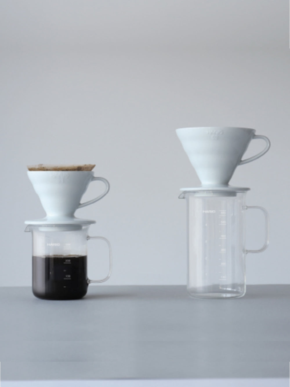 Photo of HARIO Beaker Server (600ml/20.28oz) ( ) [ HARIO ] [ Decanters ]