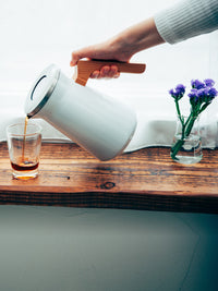 Photo of HARIO SIMPLY Stainless Thermal Pot ( ) [ HARIO ] [ Decanters ]