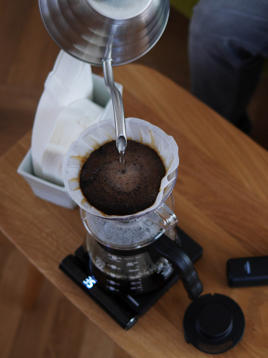 HARIO V60-02 Coffee Server (700ml/24oz)