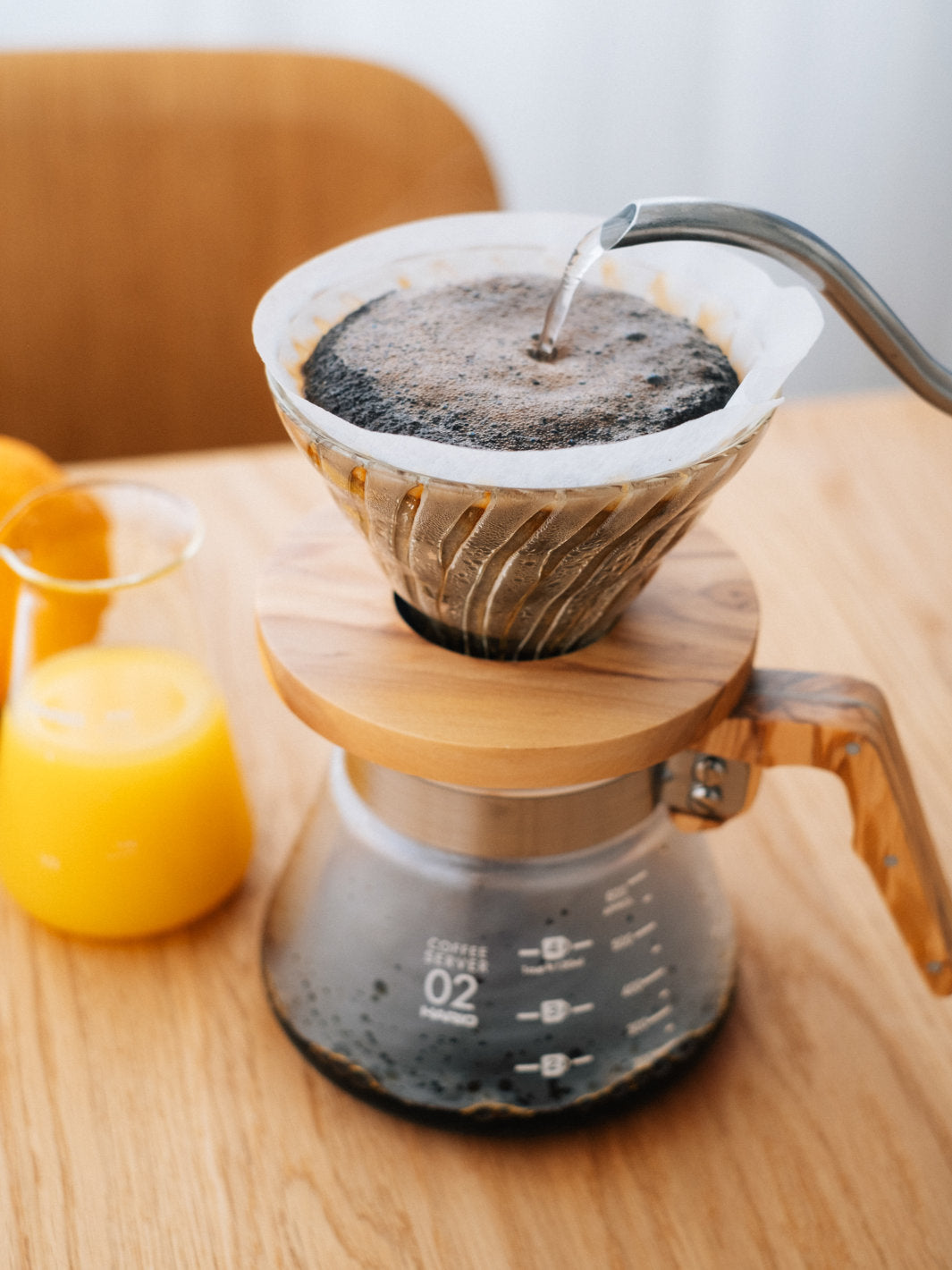 HARIO V60-02 Glass Dripper (Olive Wood)