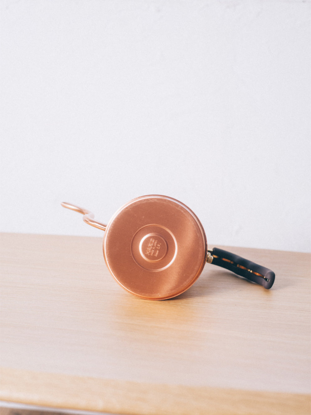 Photo of HARIO Copper Buono Drip Kettle (700ml/24oz) ( ) [ HARIO ] [ Kettles ]